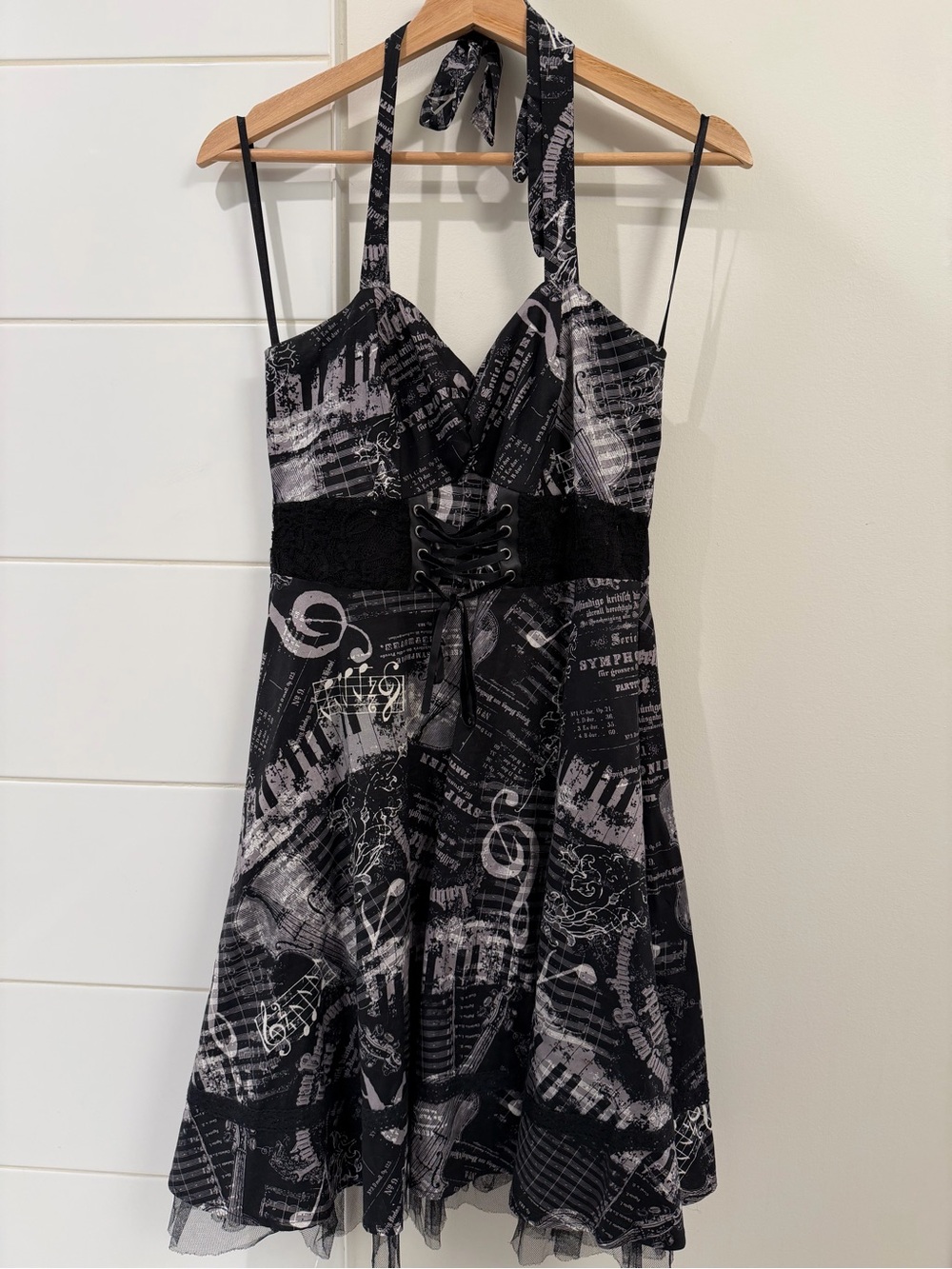 Hot Topic Music Note & Piano Dress